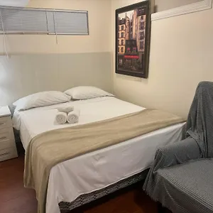 https://cozy-guest-home-close-ubc-and-downtown.vancouver-hotels-bc.net