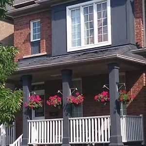 Séjour chez l'habitant Village At York U, Toronto