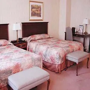 Hotel Victoria Торонто