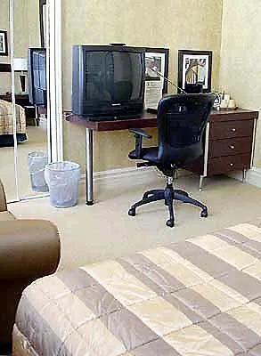 Hotel Victoria Торонто 3*,  Канада